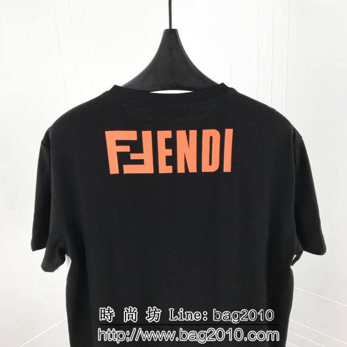 FENDI芬迪 走秀款 官網同步 19春夏FF系列 前後拼色新款短袖 男女同款 ydi1377